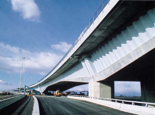 鍋田西高架橋